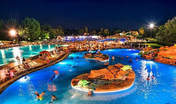 csm_ktg-knaus-2018-raduno-cliente-content-aquapark_e40012f3ca