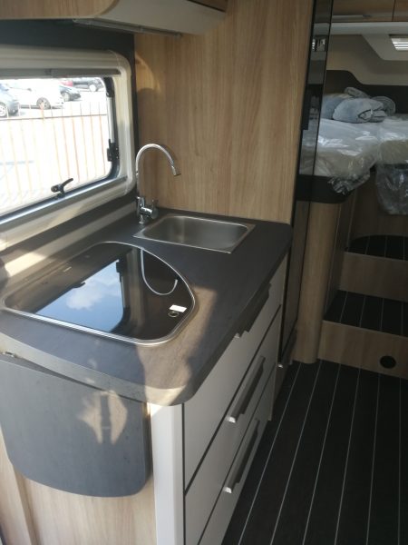 knaus-sky-wave-650-meg-2020-fustinoni-16