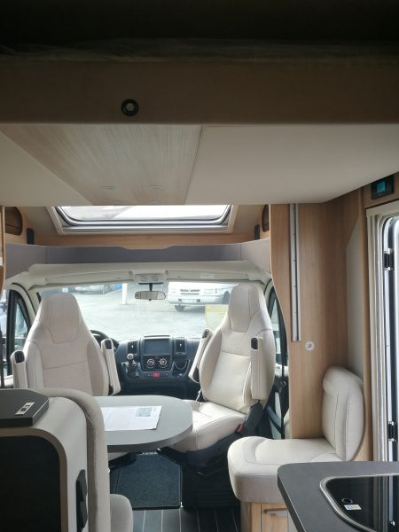 knaus-sky-wave-650-meg-2020-fustinoni-26